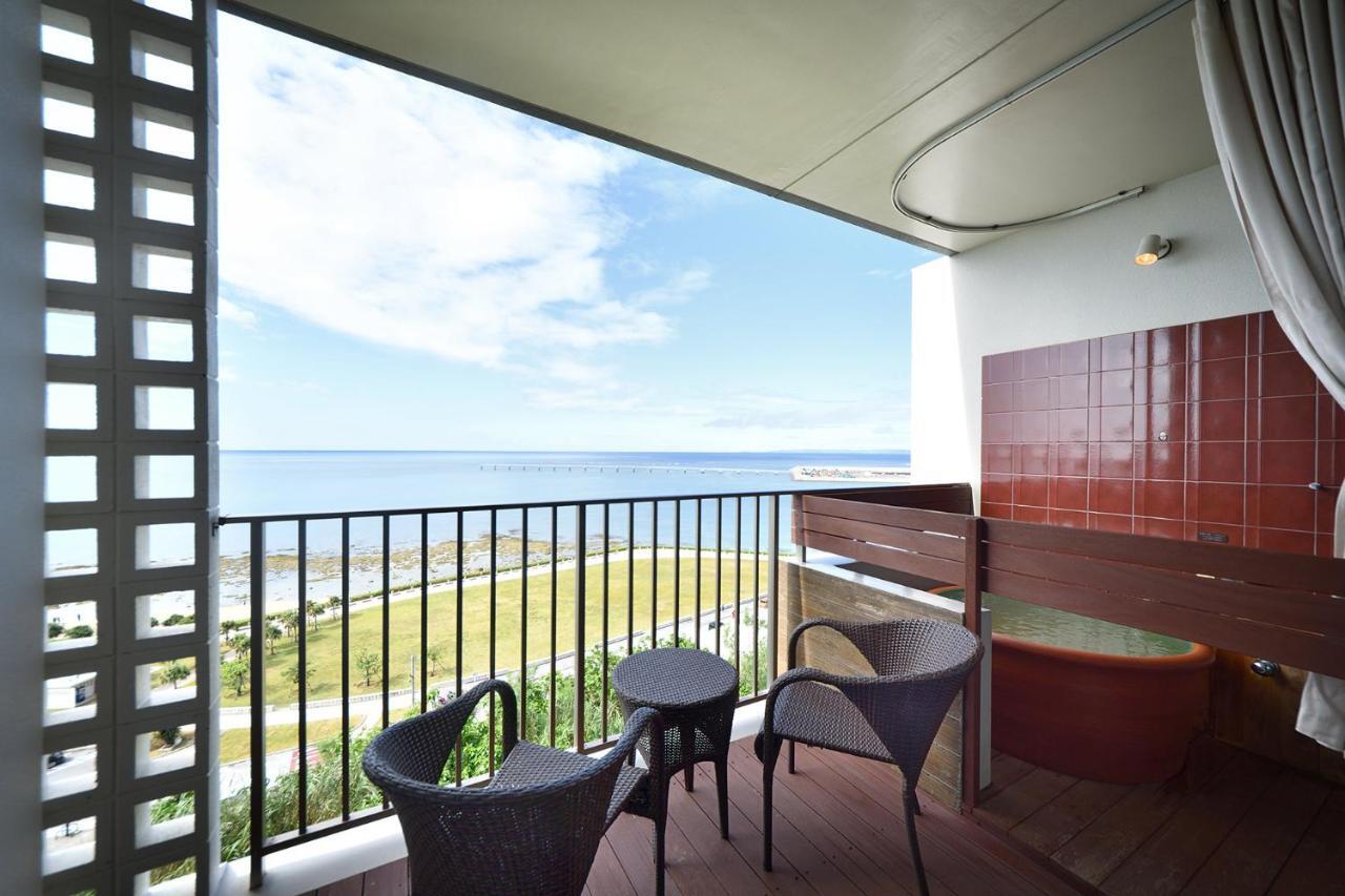 Senagajima Island Resort & Spa Tomigusuku Εξωτερικό φωτογραφία